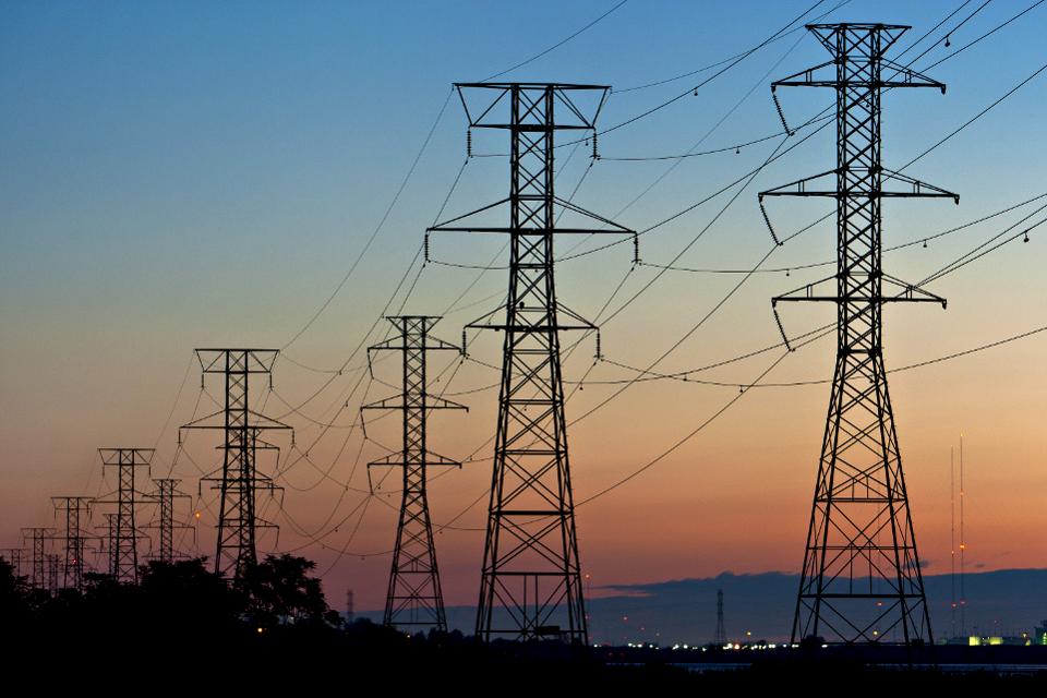 Power transmission lines