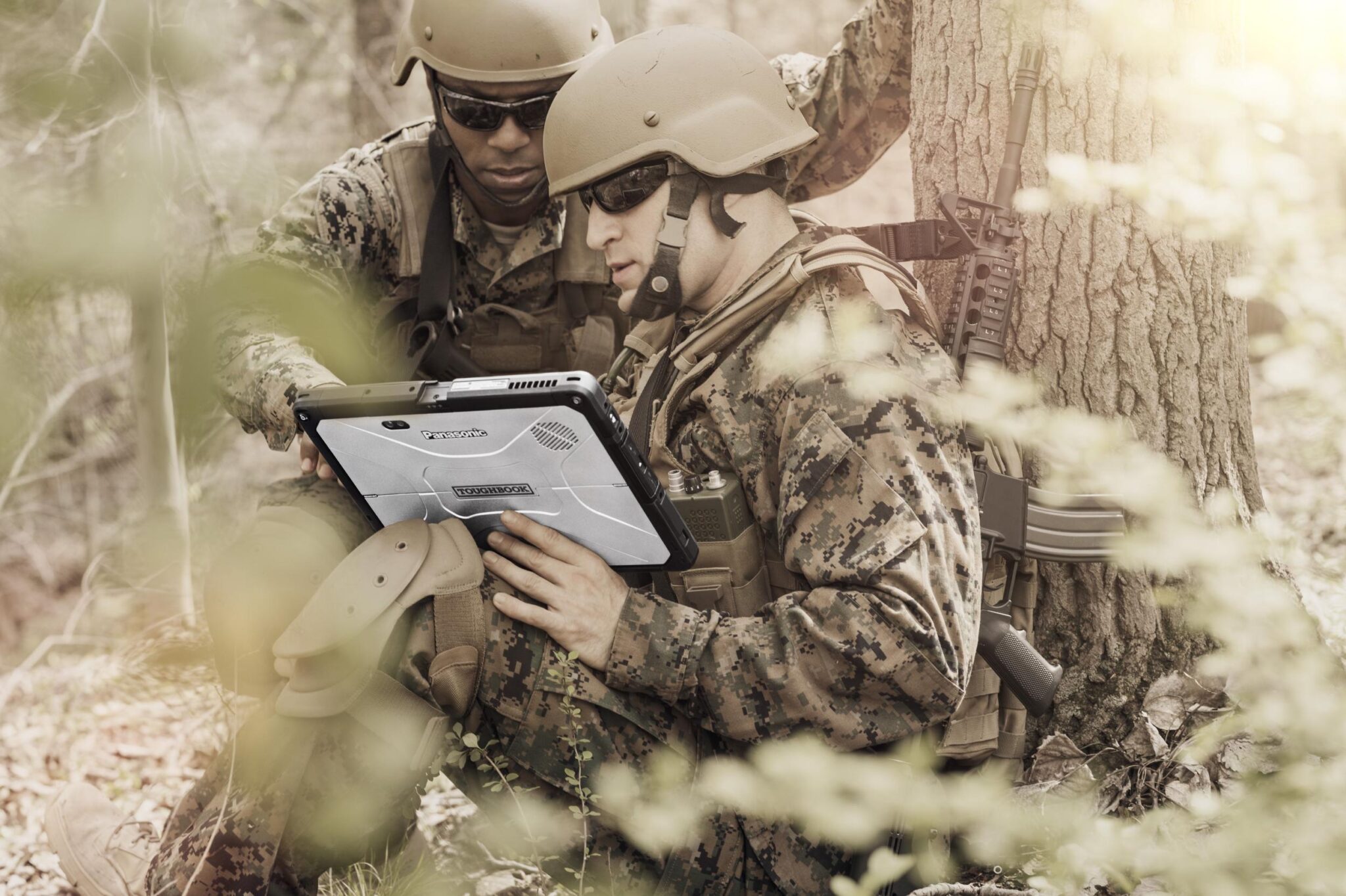 Marines using Panasonic rugged tablet in the field